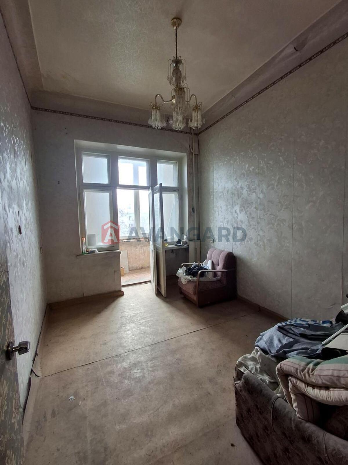 2 ��. ��������, 59/38/10 ��. �., 4/4 ������ ���� 7