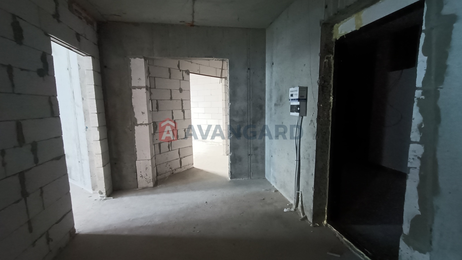 3 ����. ��������, 109,68/50,68/18,65 ��. �., 5/17 ���� ���� 4