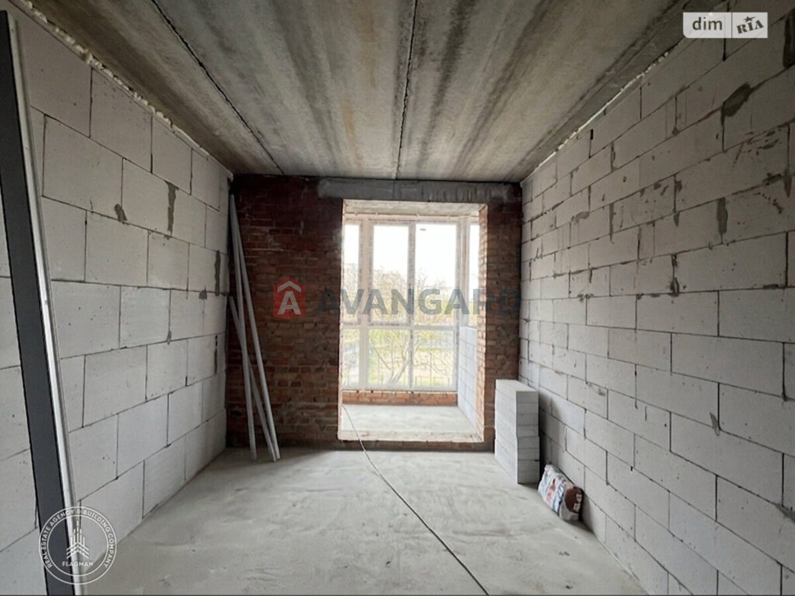 2 ��. ��������, 76/60/25 ��. �., 3/5 ������ ���� 3