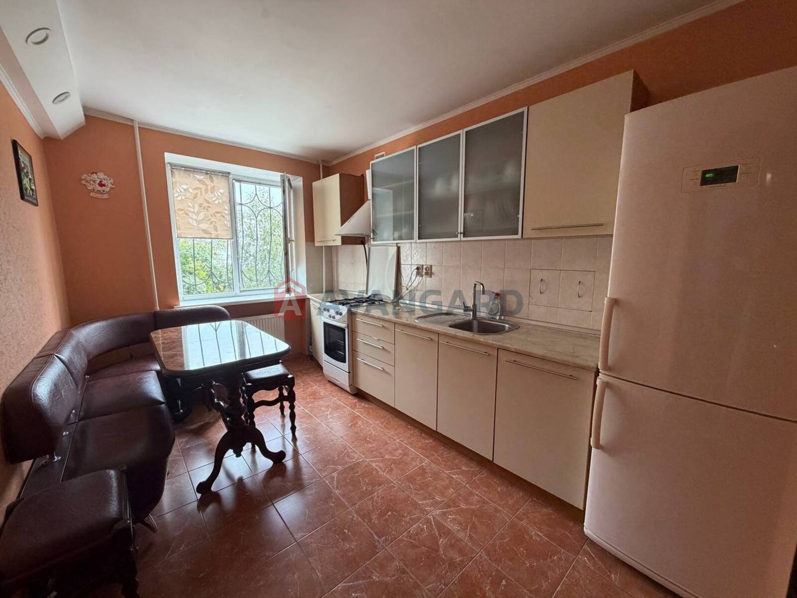 4 кім. квартира, 85/63,6/10 кв. м., 2/9 поверх фото 18 4 кім. квартира, 85/63,6/10 кв. м., 2/9 поверх фото 18
