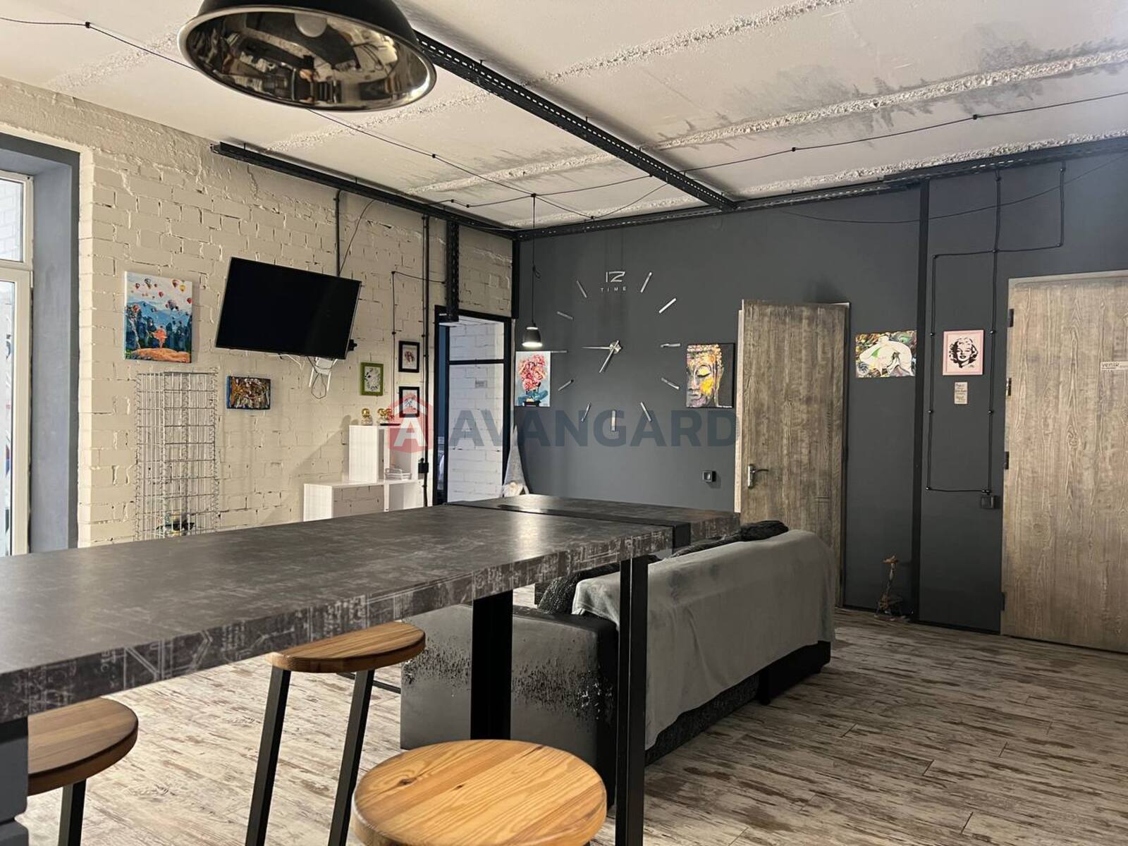 2 ��. ��������, 60/15/34 ��. �., 8/16 ������ ���� 17