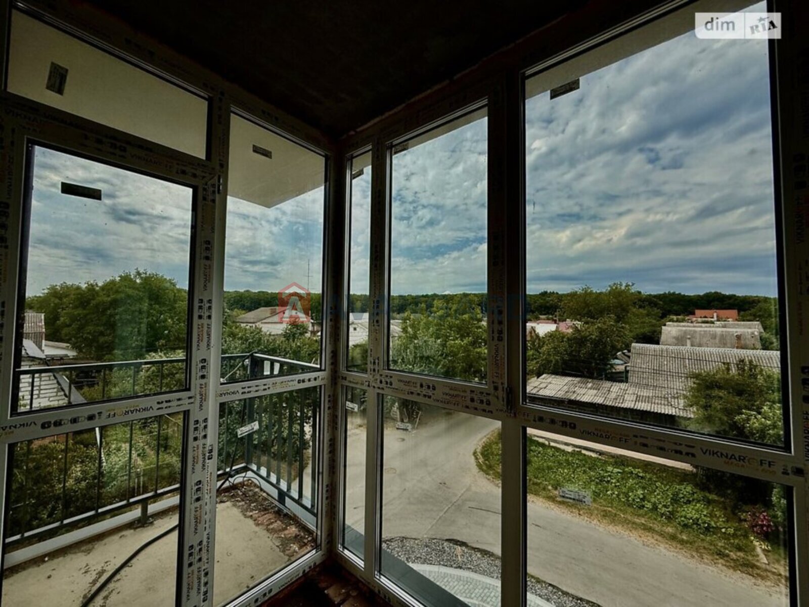 2 кім. квартира, 60/36/14 кв. м., 2/3 поверх фото 14 2 кім. квартира, 60/36/14 кв. м., 2/3 поверх фото 14