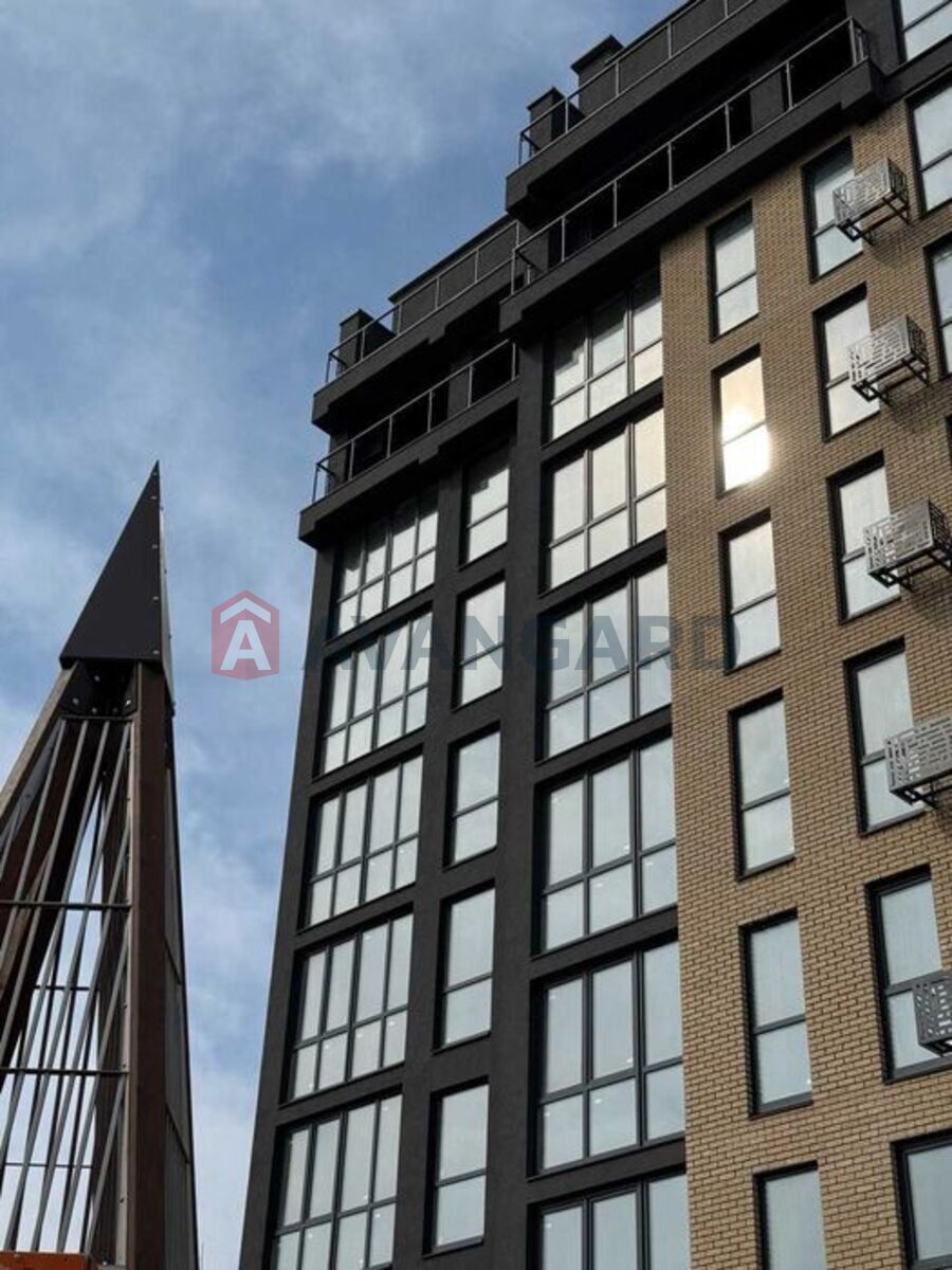 2 ��. ��������, 69/-/17 ��. �., 8/10 ������ ���� 1