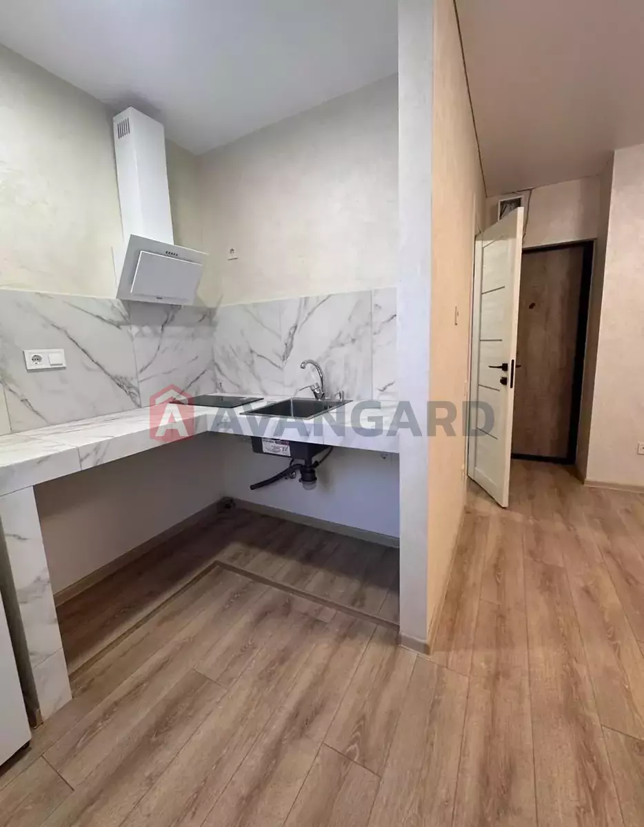 1 ����. ��������, 20/-/- ��. �., 1/5 ���� ���� 4