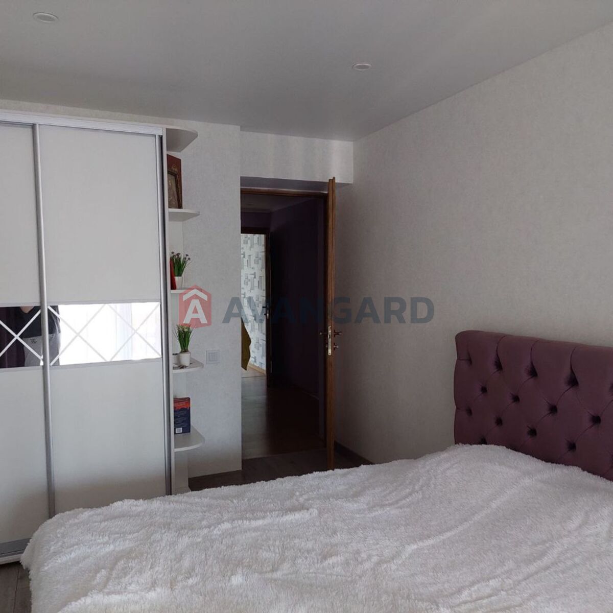 4 кім. квартира, 85/-/8 кв. м., 2/9 поверх фото 4 4 кім. квартира, 85/-/8 кв. м., 2/9 поверх фото 4