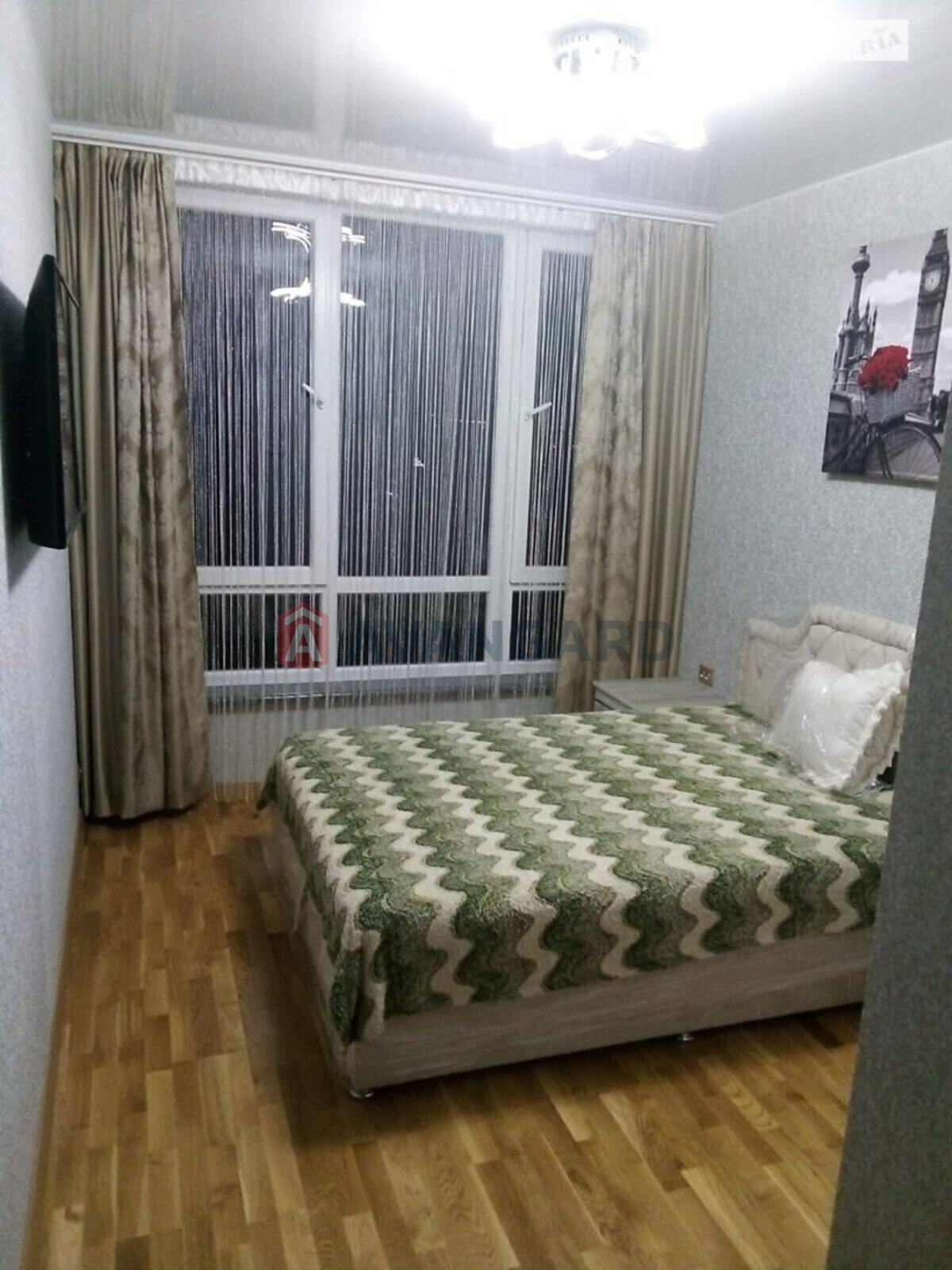 1 ����. ��������, 40/-/- ��. �., 6/16 ���� ���� 21