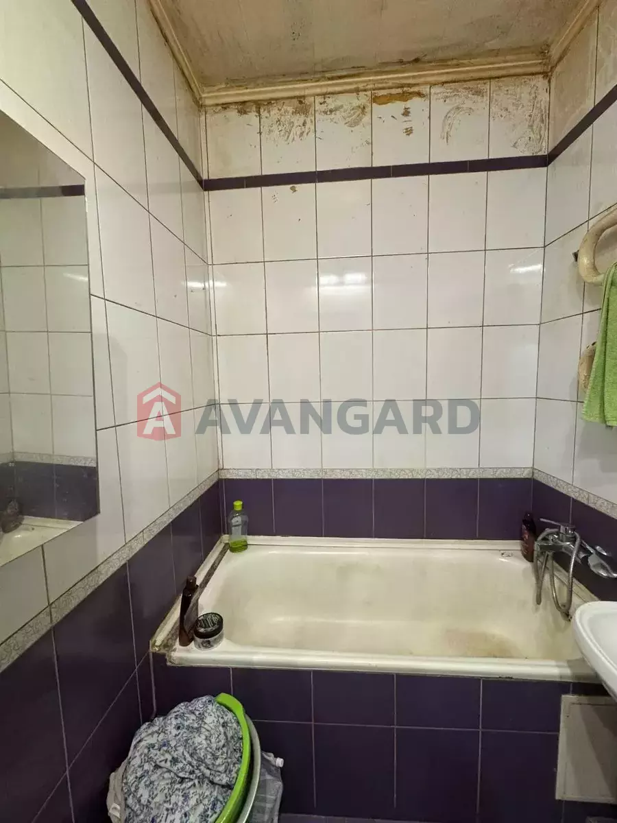 2 ��. ��������, 43/-/5 ��. �., 2/2 ������ ���� 15