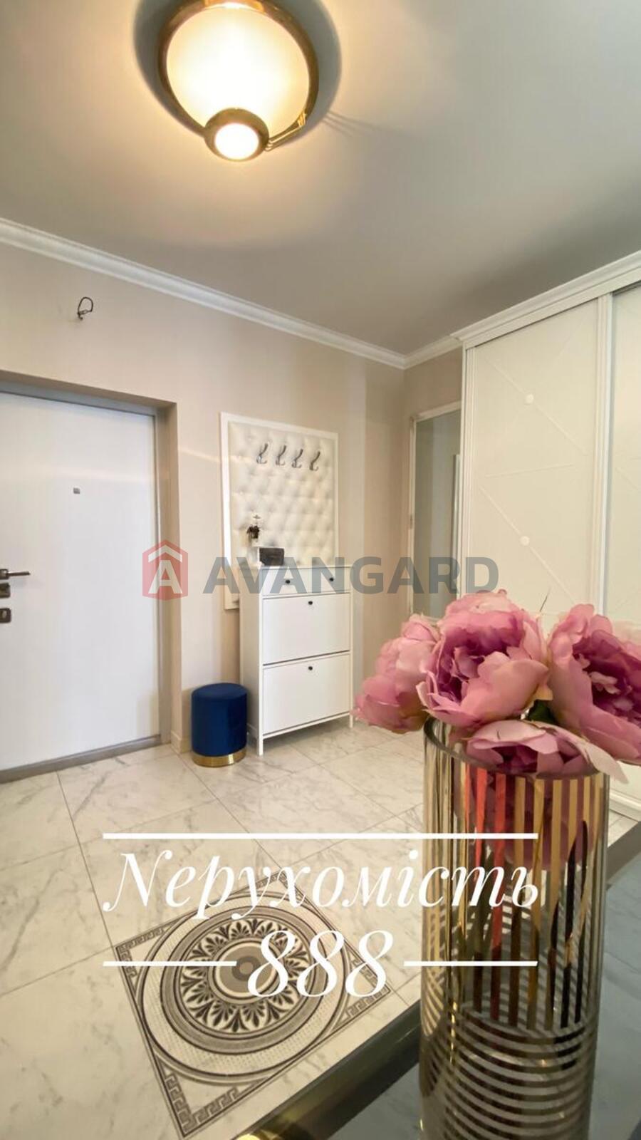 2 ��. ��������, 70/20/20 ��. �., 8/11 ������ ���� 16