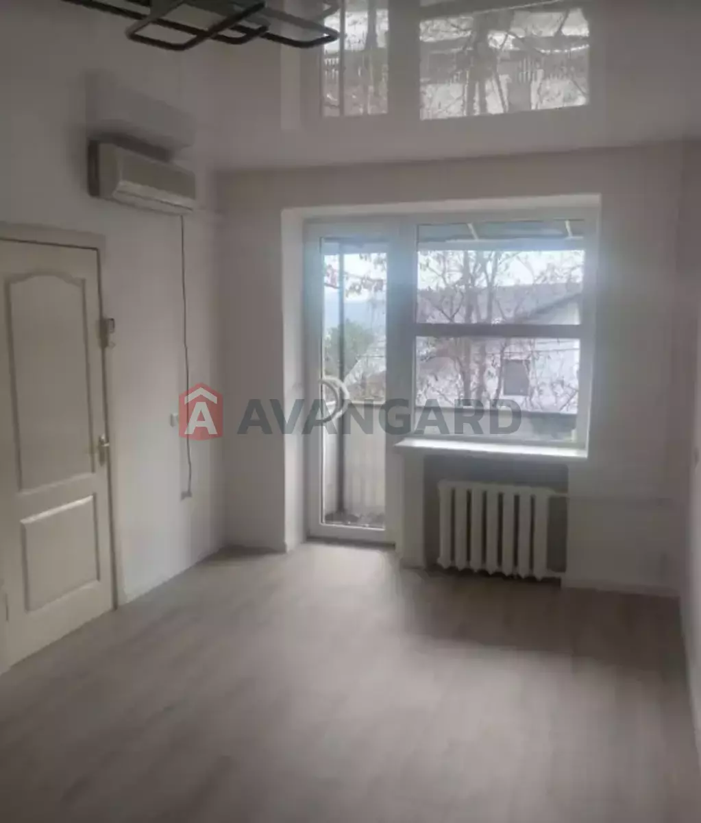 2 ��. ��������, 46/26/5 ��. �., 2/3 ������ ���� 3