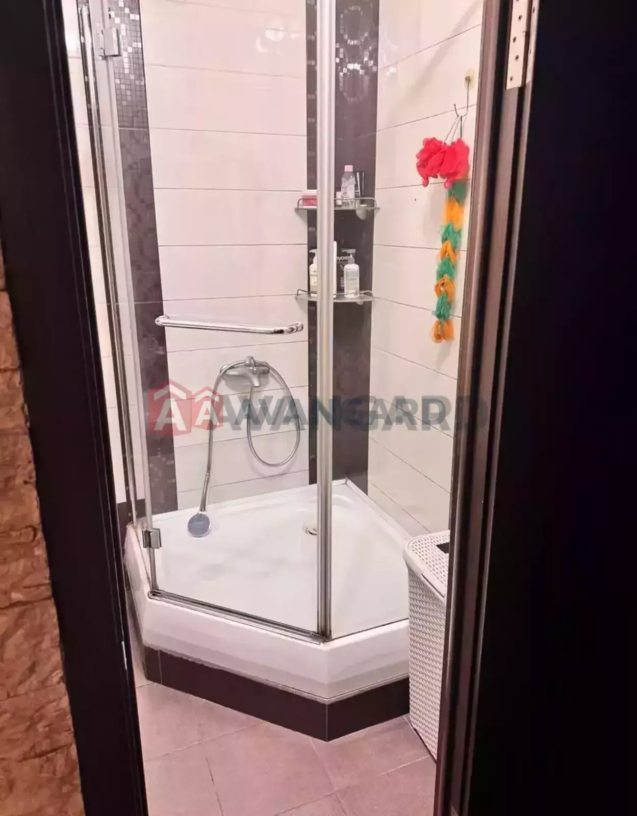 3 ��. ��������, 66/39/9 ��. �., 7/9 ������ ���� 9