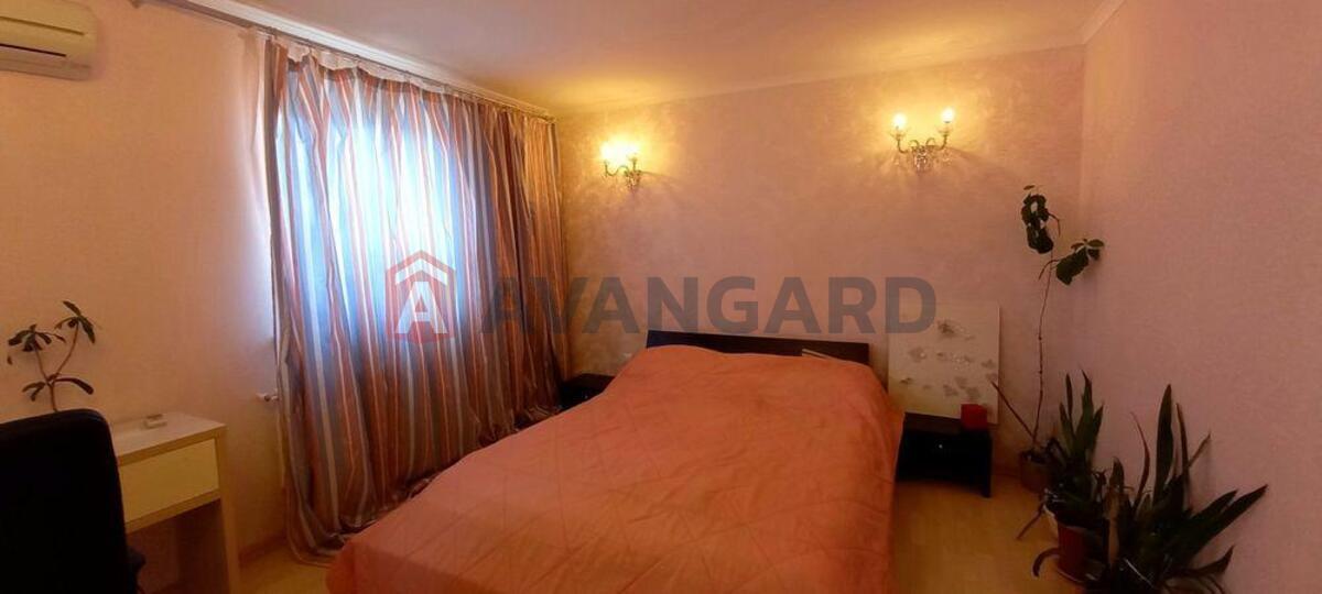 4 ��. ��������, 120/-/10 ��. �., 3/4 ������ ���� 7