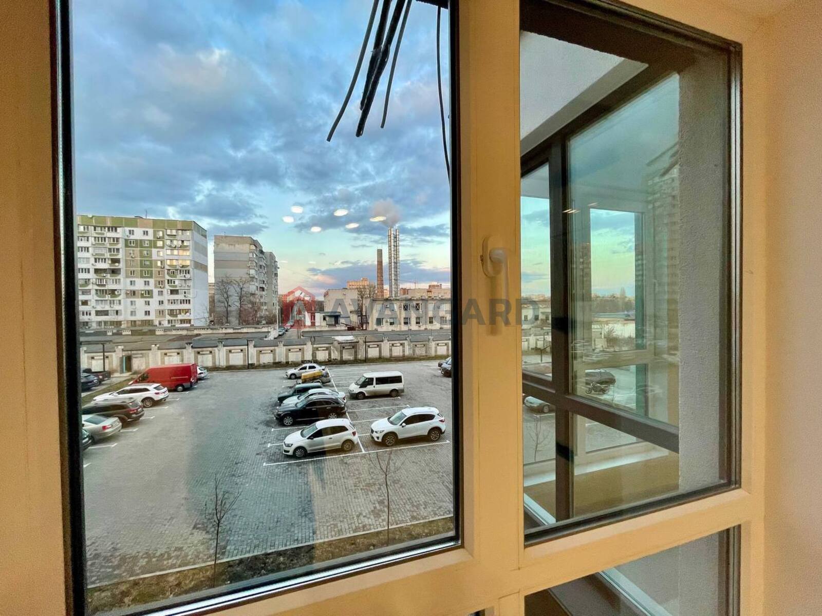 1 ����. ��������, 41/-/17 ��. �., 3/10 ���� ���� 11