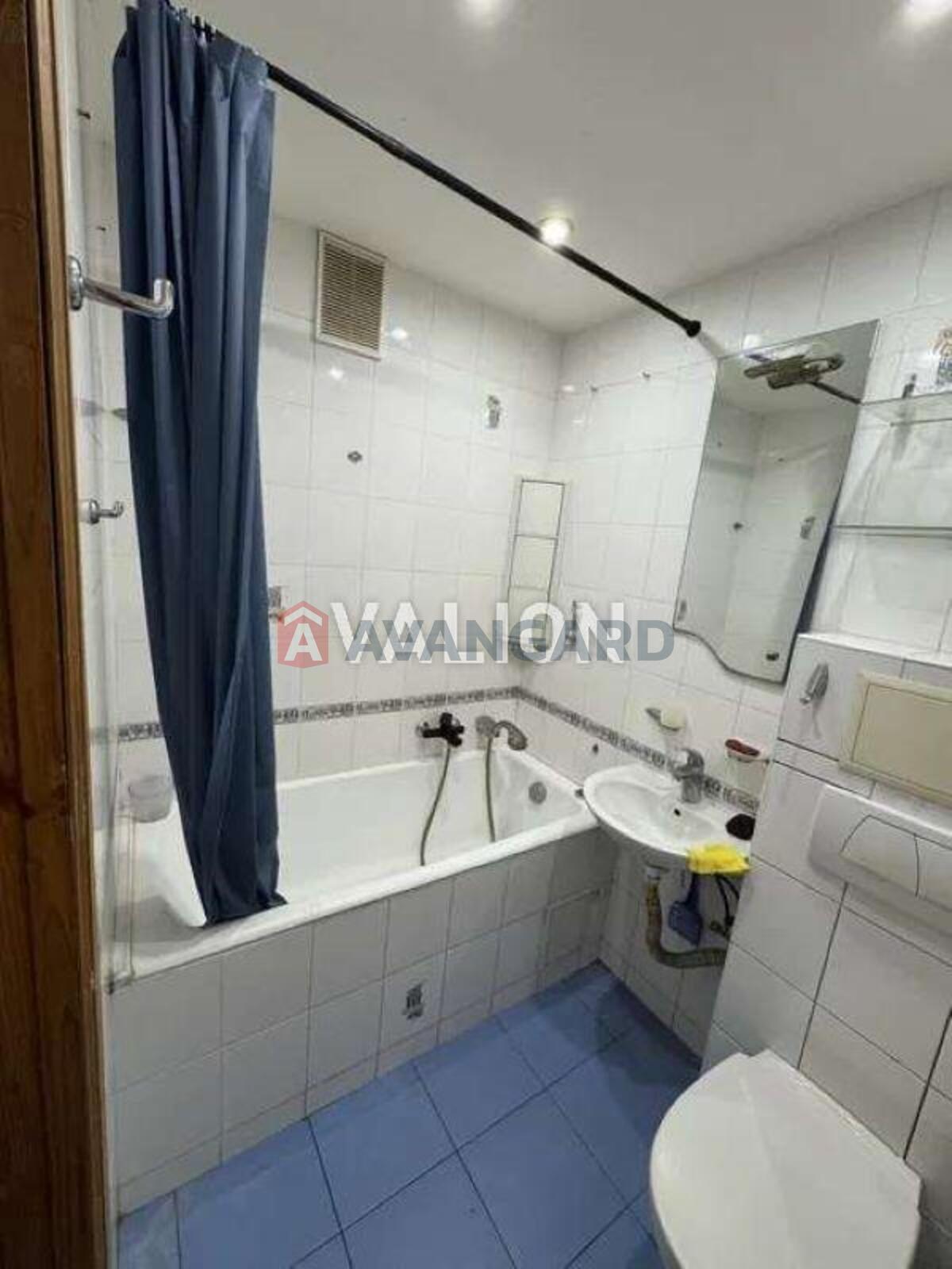 2 ��. ��������, 43/28.1/5.8 ��. �., 1/5 ������ ���� 6