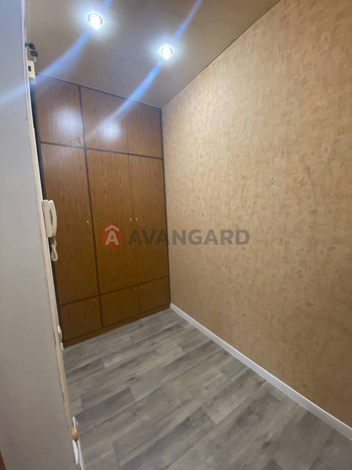 1 . , 40/18/9 . ., 3/5   7