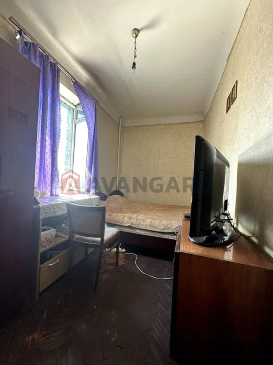 2 . , 41/-/4 . ., 4/4   3