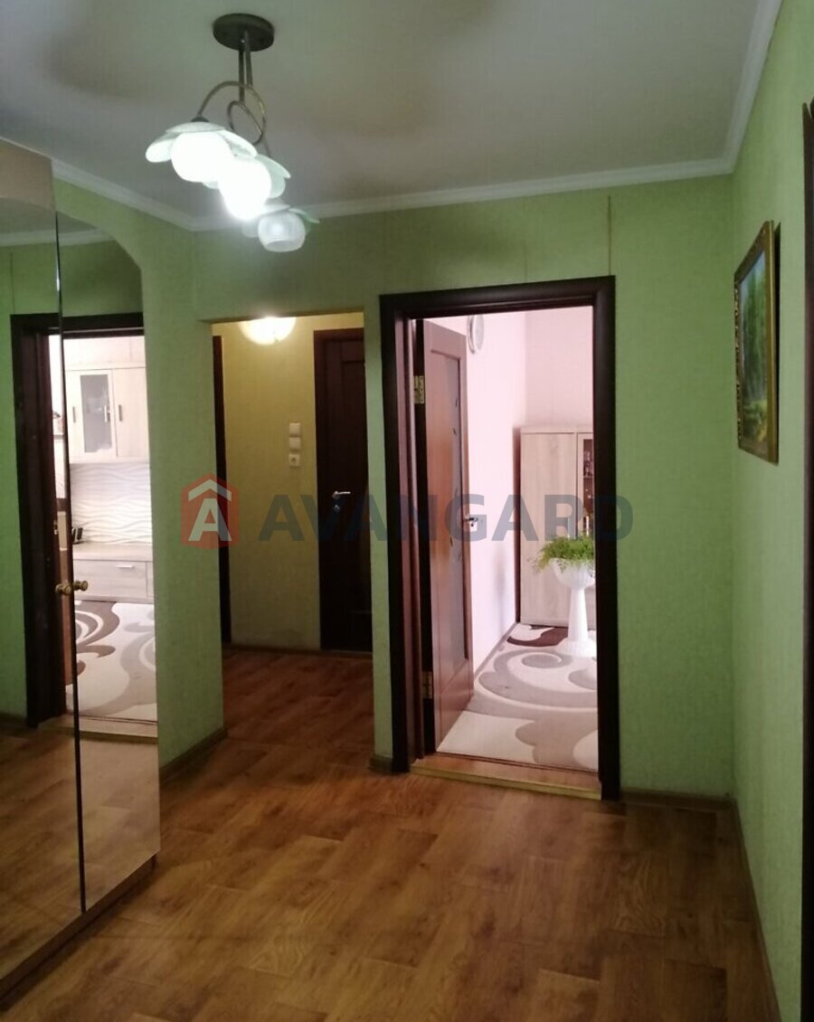 3 ��. ��������, 61/60/8 ��. �., 1/9 ������ ���� 7