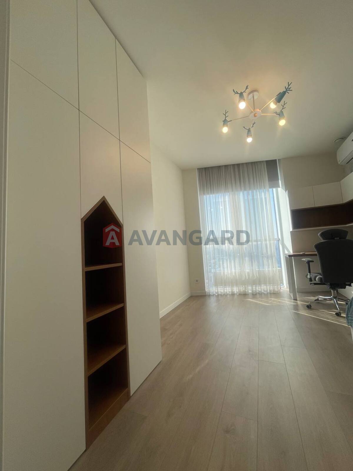 4 . , 120/-/53 . ., 18/24   13