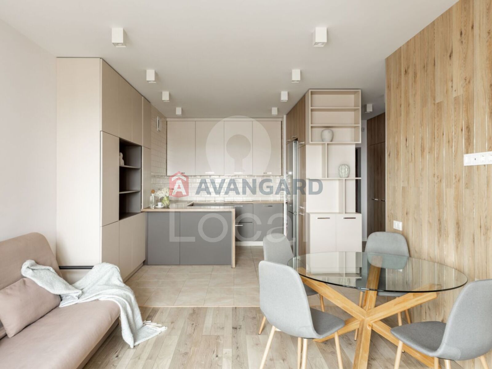 1 ��. ��������, 53/33/20 ��. �., 14/26 ������ ���� 4