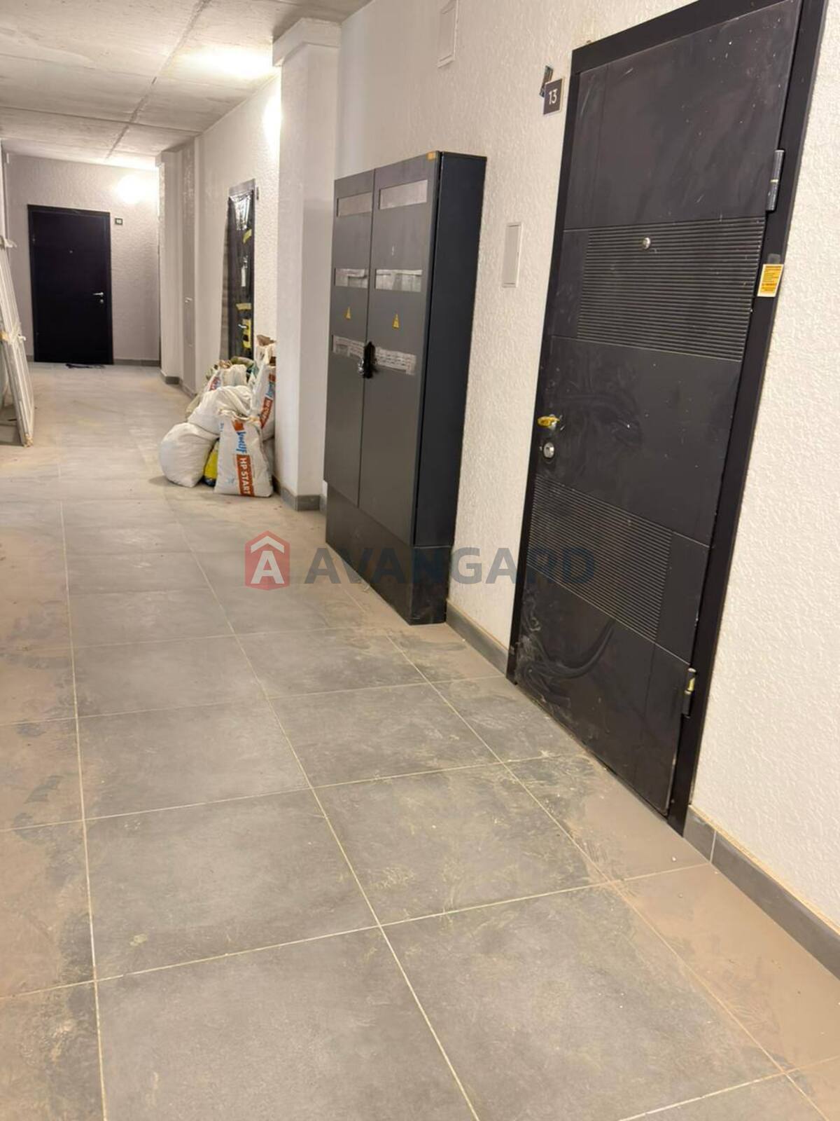 1 ��. ��������, 40/20/13 ��. �., 4/10 ������ ���� 2