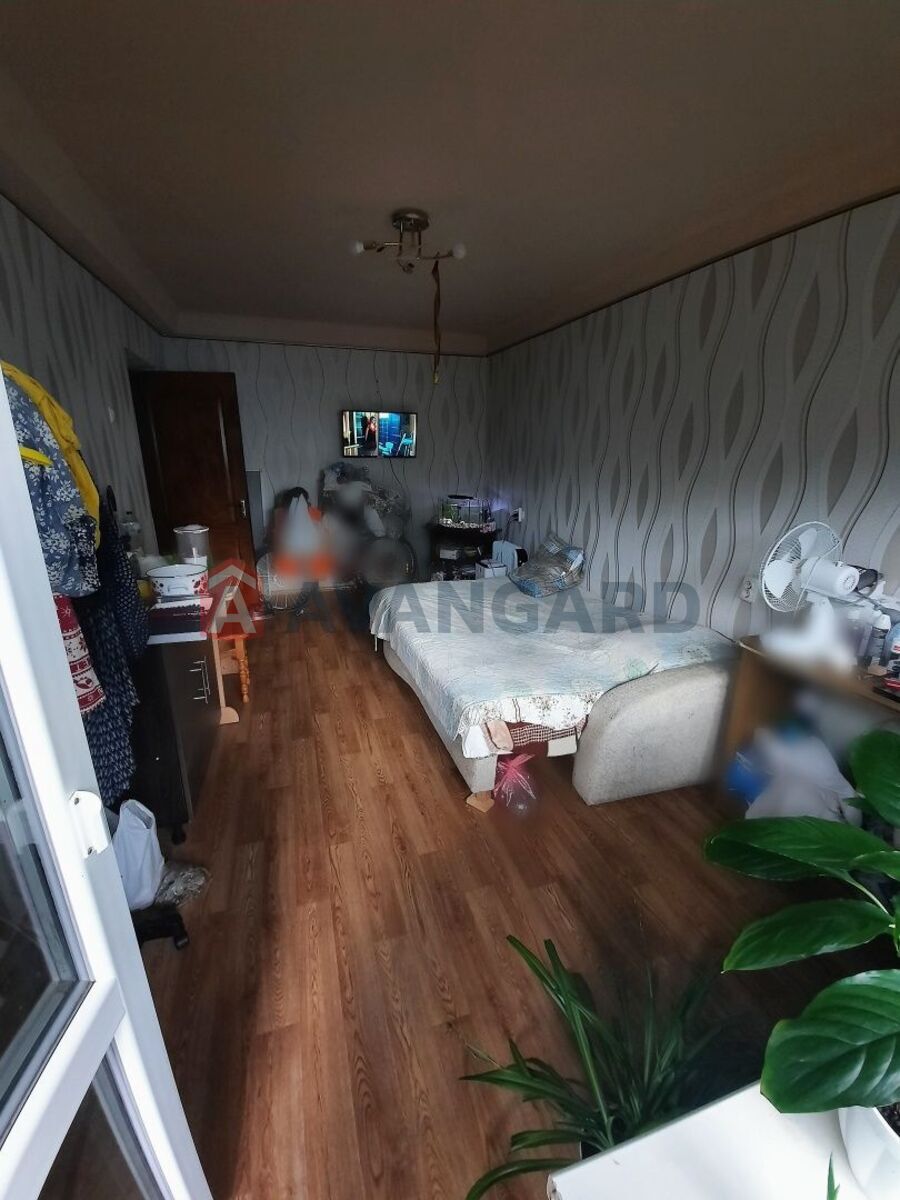 2 ��. ��������, 48/30/6 ��. �., 3/5 ������ ���� 4