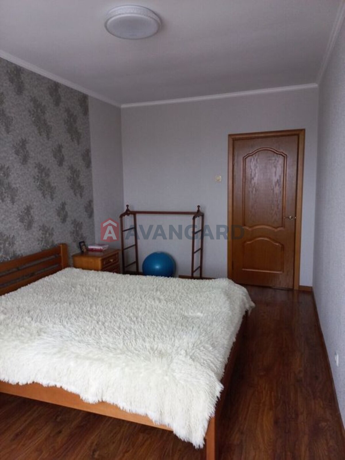 3 ��. ��������, 67/-/11 ��. �., 4/10 ������ ���� 11