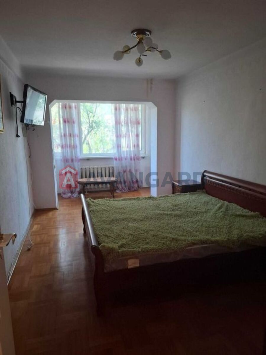 1 ��. ��������, 72/-/9 ��. �., 2/9 ������ ���� 3