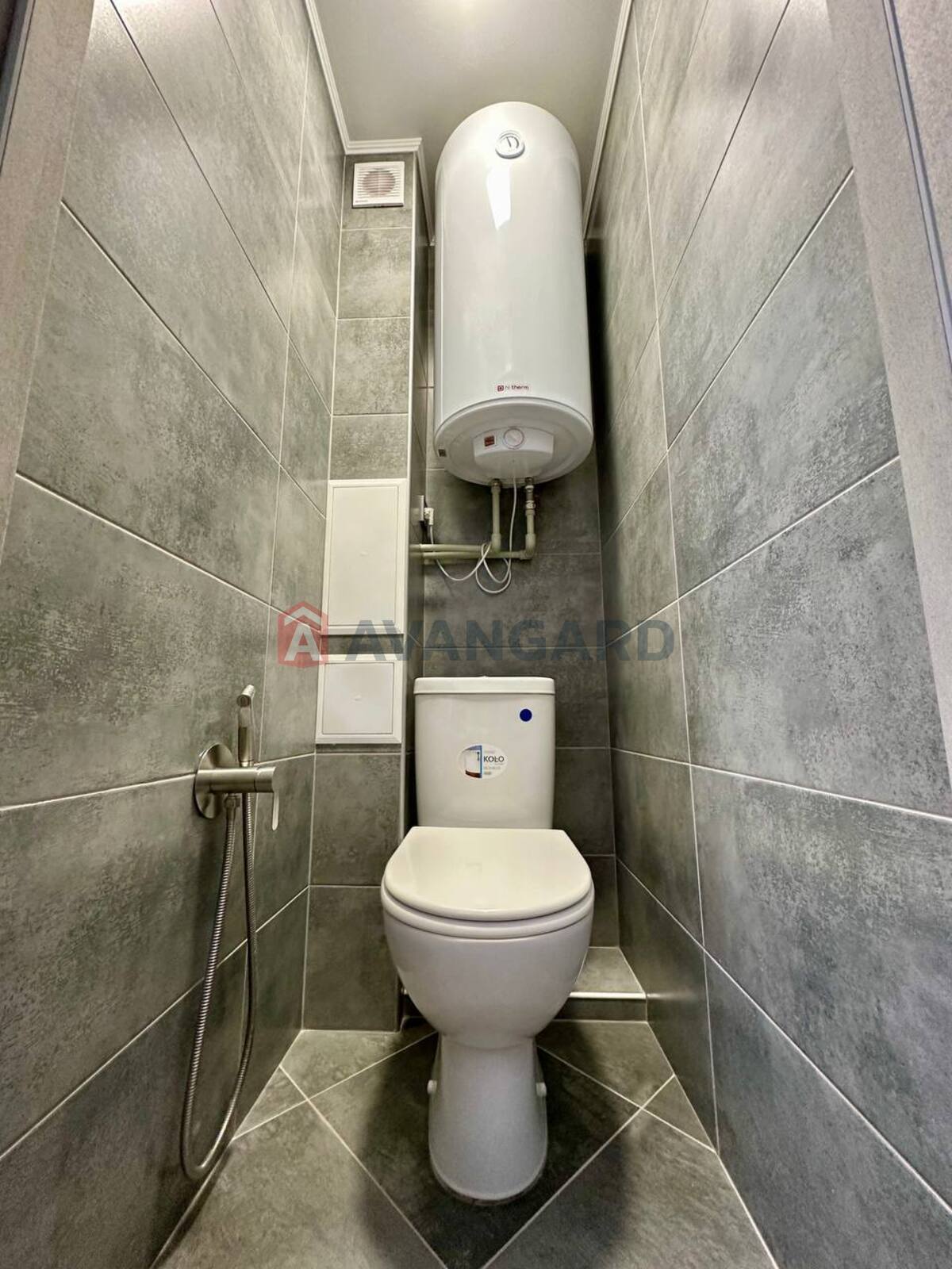 2 . , 53/-/9 . ., 3/9   9