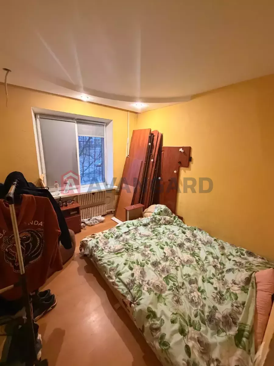 3 ����. ��������, 63/-/- ��. �., 2/10 ���� ���� 16