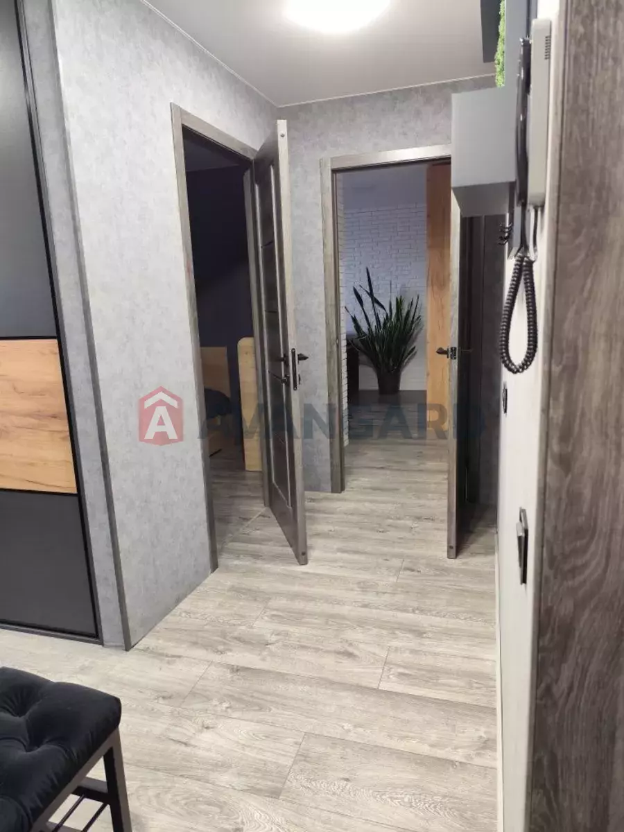 2 ��. ��������, 48/-/5 ��. �., 8/9 ������ ���� 13