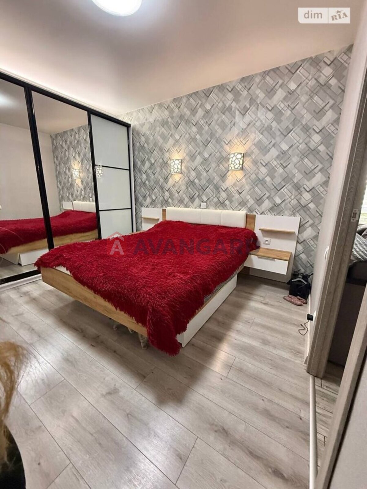 1 ��. ��������, 58/-/- ��. �., 7/10 ������ ���� 7