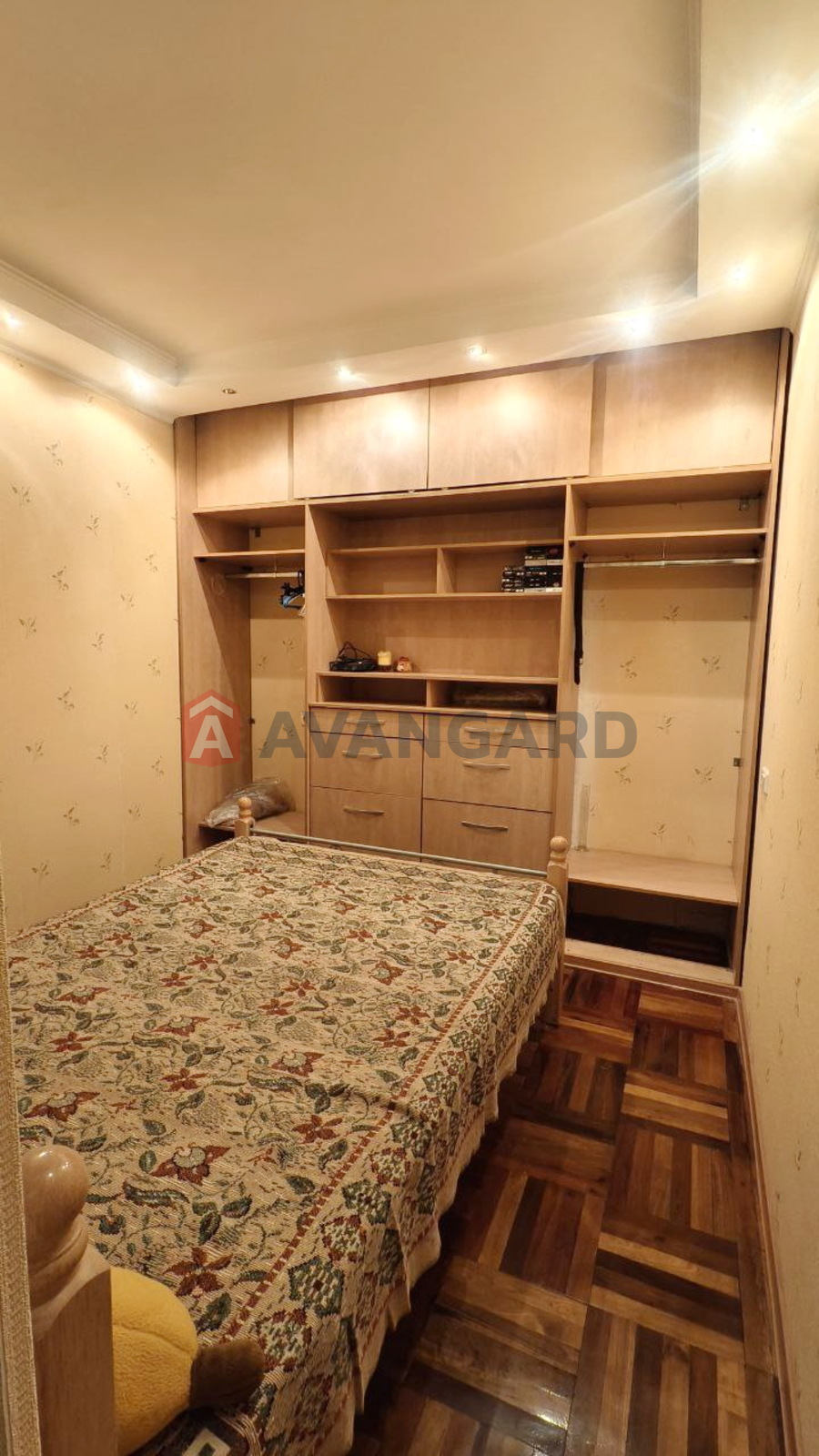 2 . , 52/31/8 . ., 2/9   5