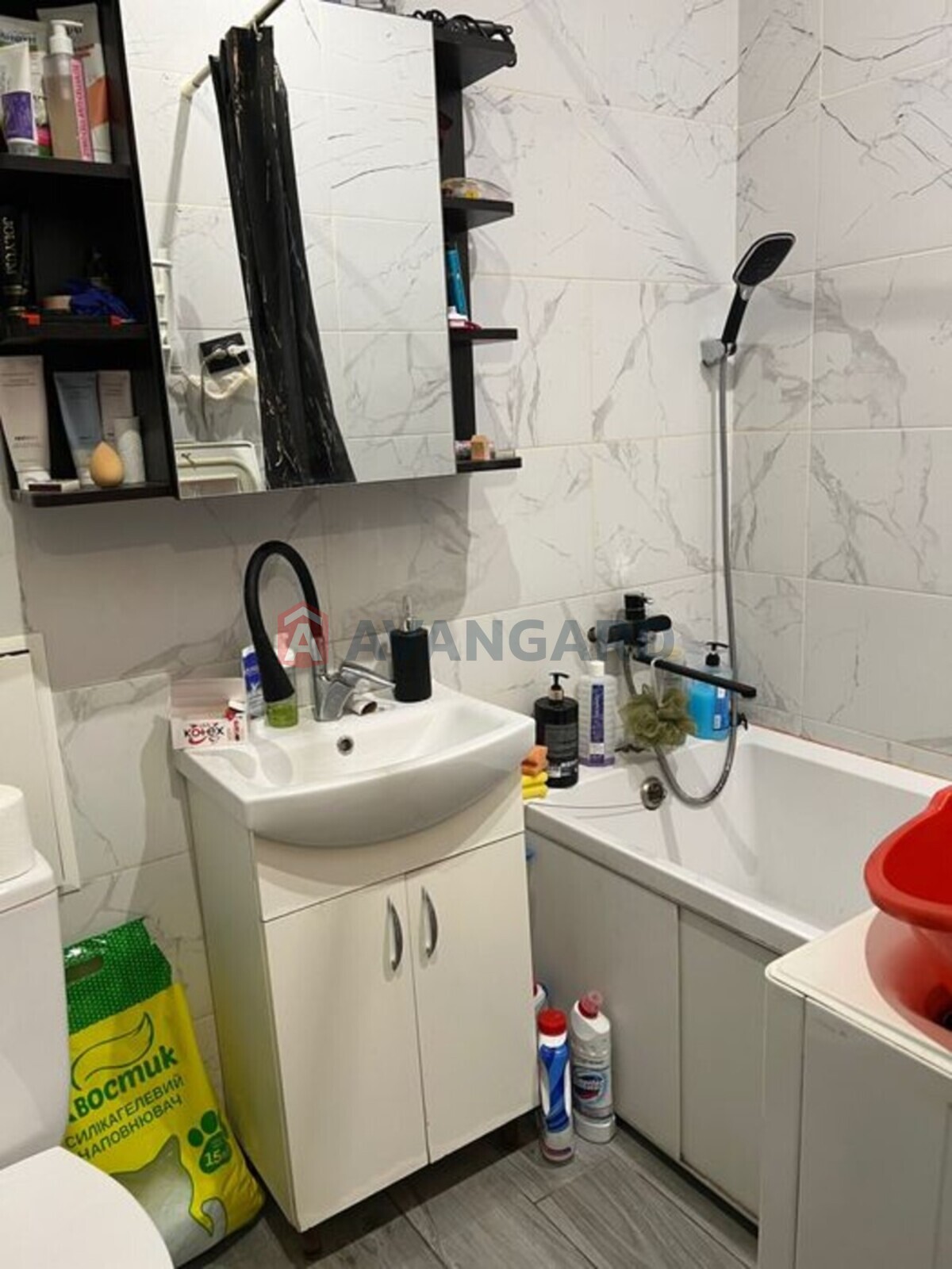 1 . , 38/-/9 . ., 1/2   9