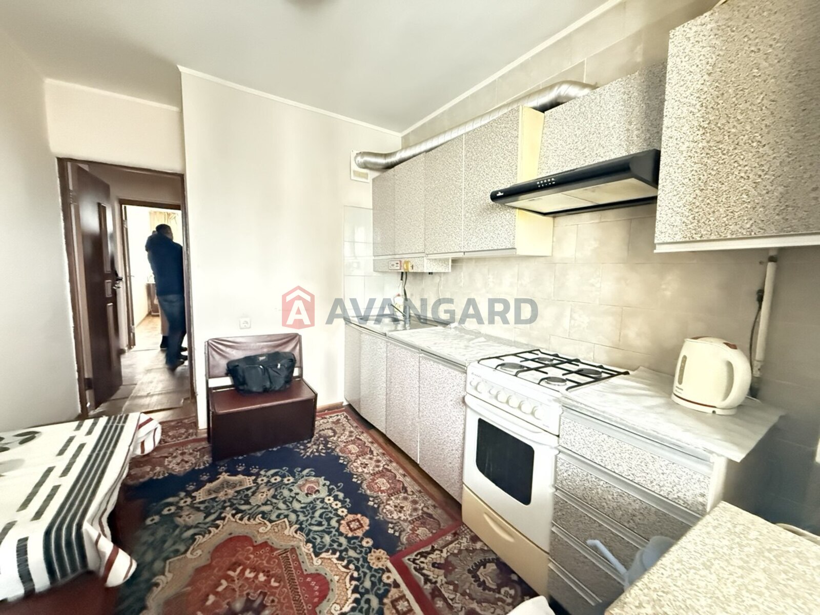 2 ��. ��������, 50/28/8 ��. �., 10/10 ������ ���� 7