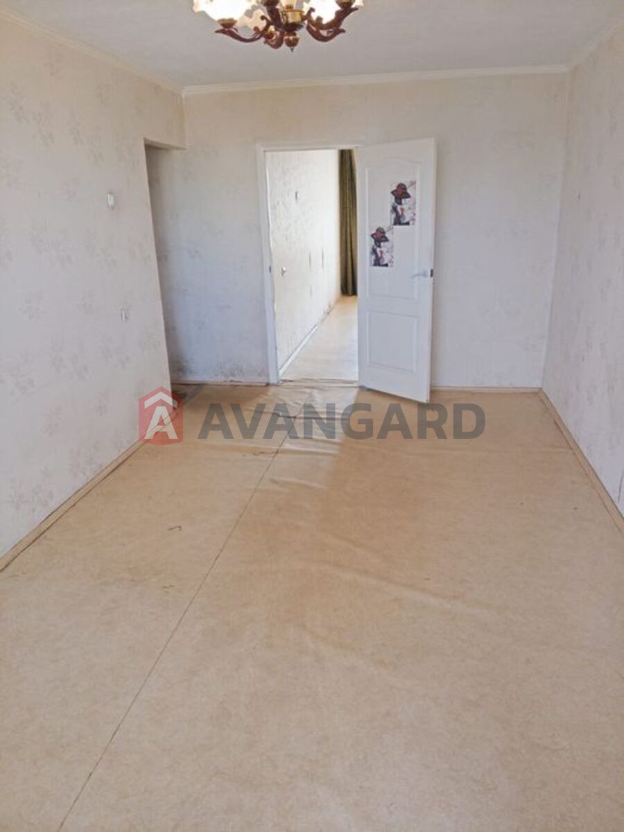 1 ��. ��������, 63/-/8 ��. �., 6/9 ������ ���� 3