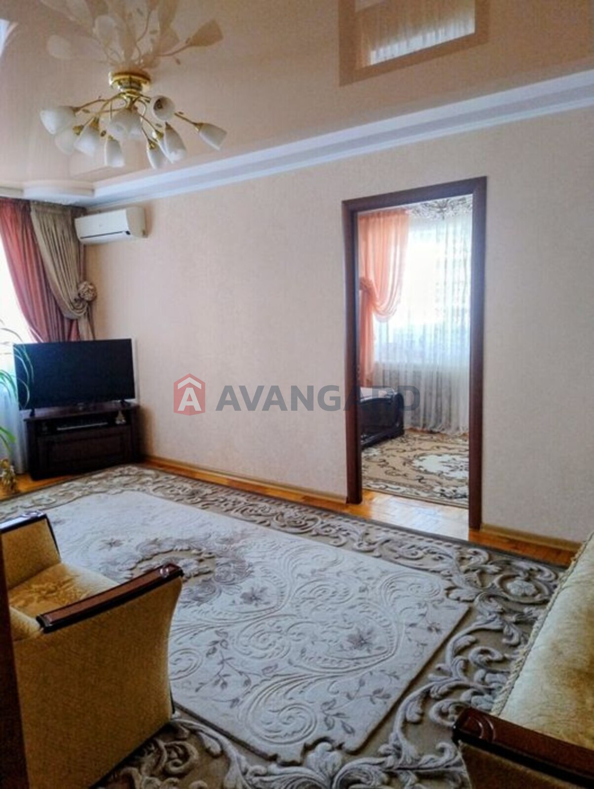 3 ����. ��������, 67/-/8 ��. �., 6/9 ���� ���� 5