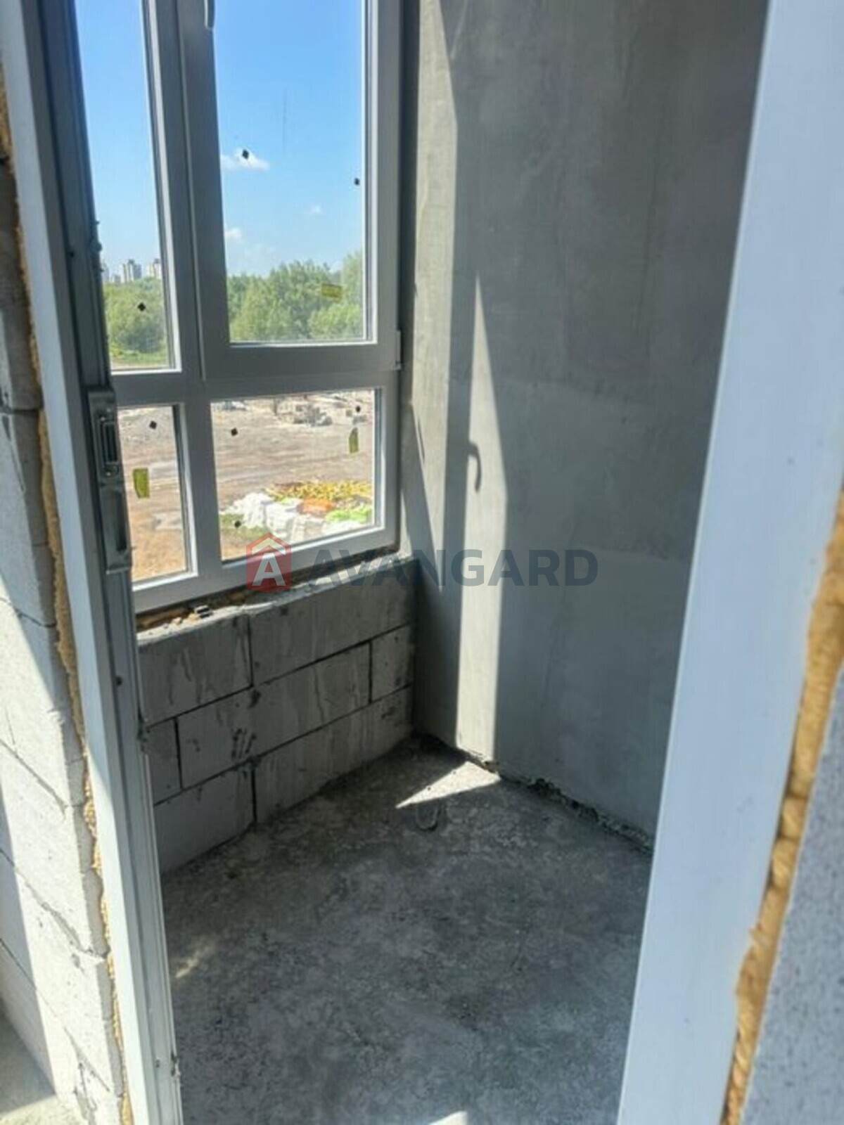 1 ��. ��������, 46/-/18 ��. �., 8/10 ������ ���� 2