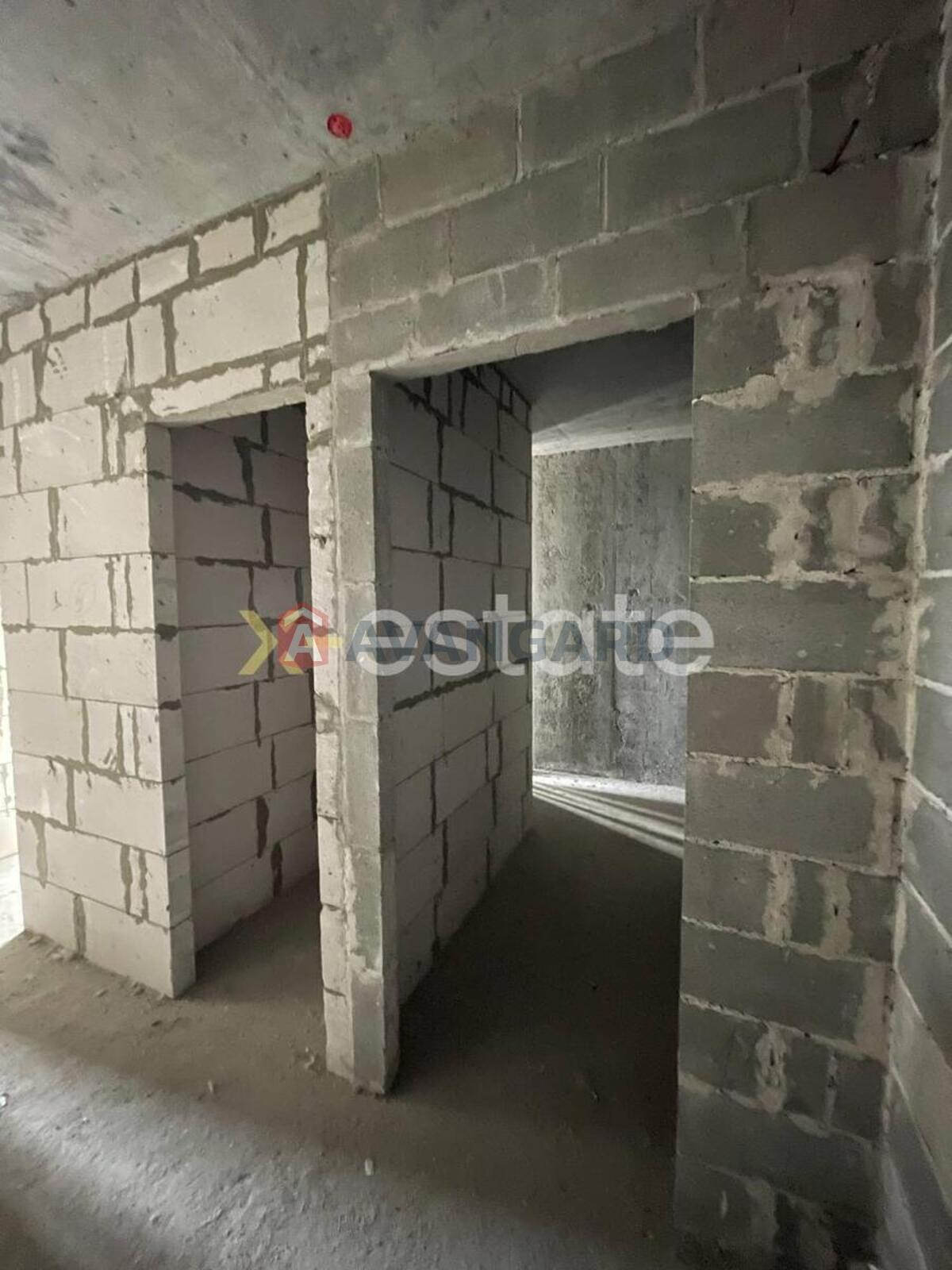 2 ��. ��������, 87/38/23 ��. �., 9/27 ������ ���� 10