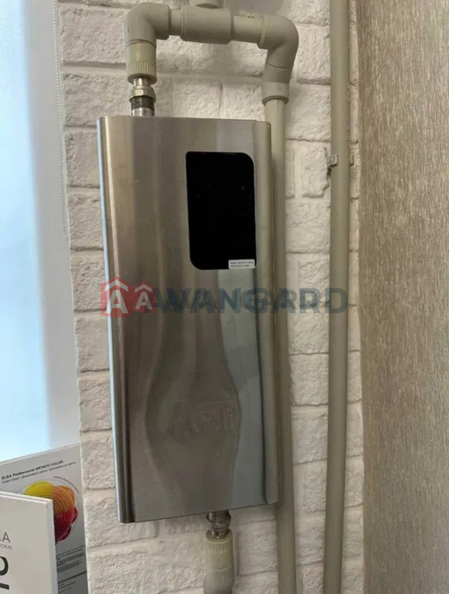 3 ��. ��������, 70/-/9 ��. �., 1/4 ������ ���� 13