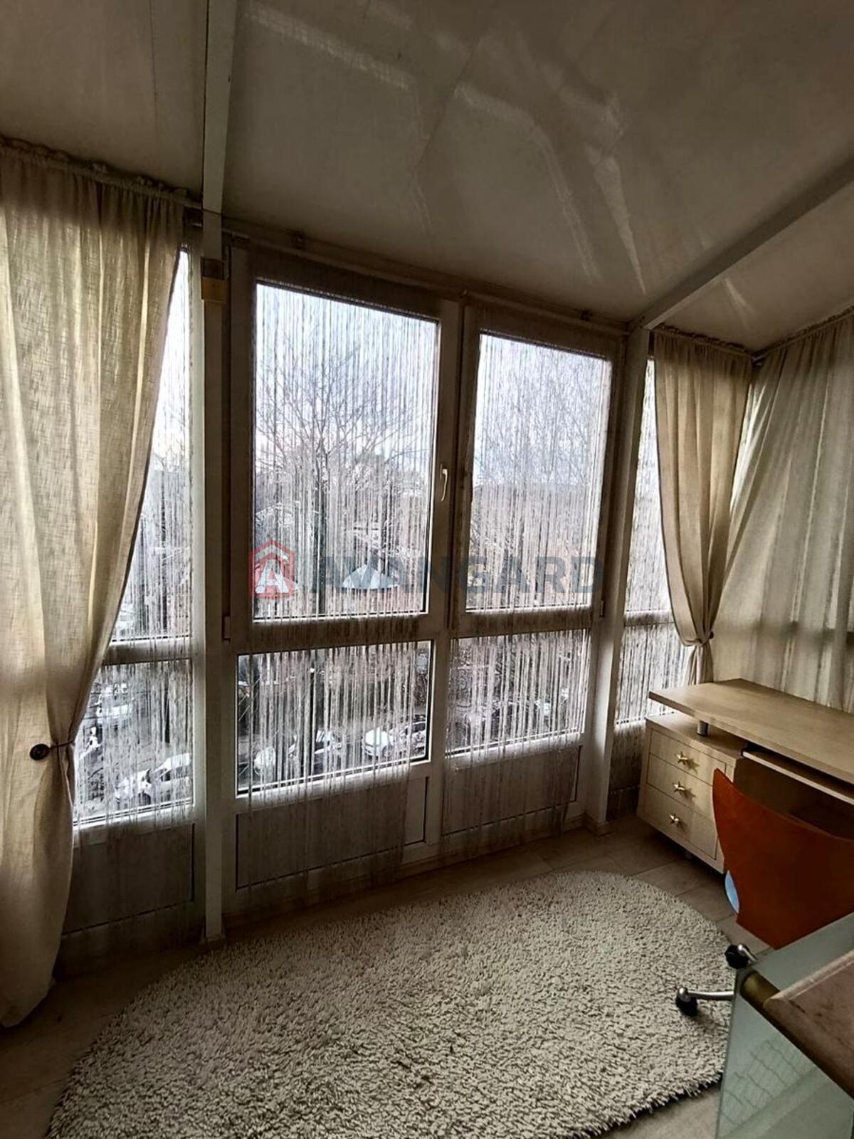 4 ��. ��������, 130/80/7 ��. �., 4/4 ������ ���� 15