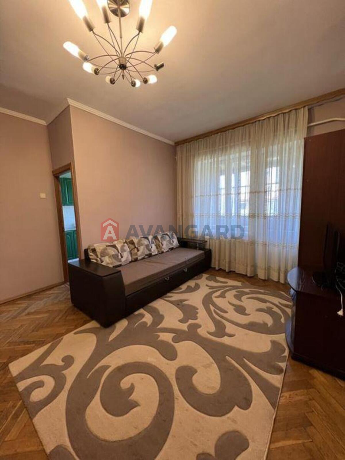 2 ��. ��������, 42/-/6 ��. �., 5/5 ������ ���� 1