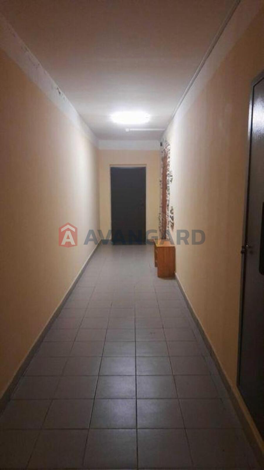 2 ��. ��������, 78/-/52 ��. �., 10/25 ������ ���� 15