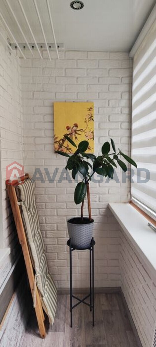 1 . , 35/-/7 . ., 1/9   7