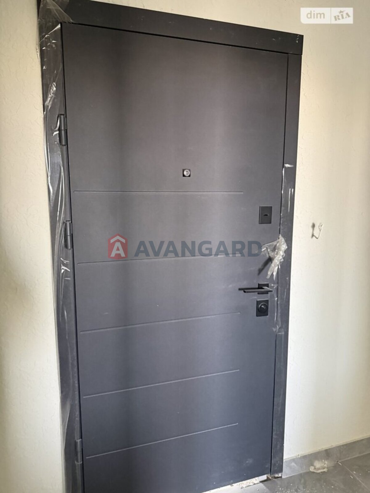 1 ��. ��������, 47/20/20 ��. �., 2/10 ������ ���� 9