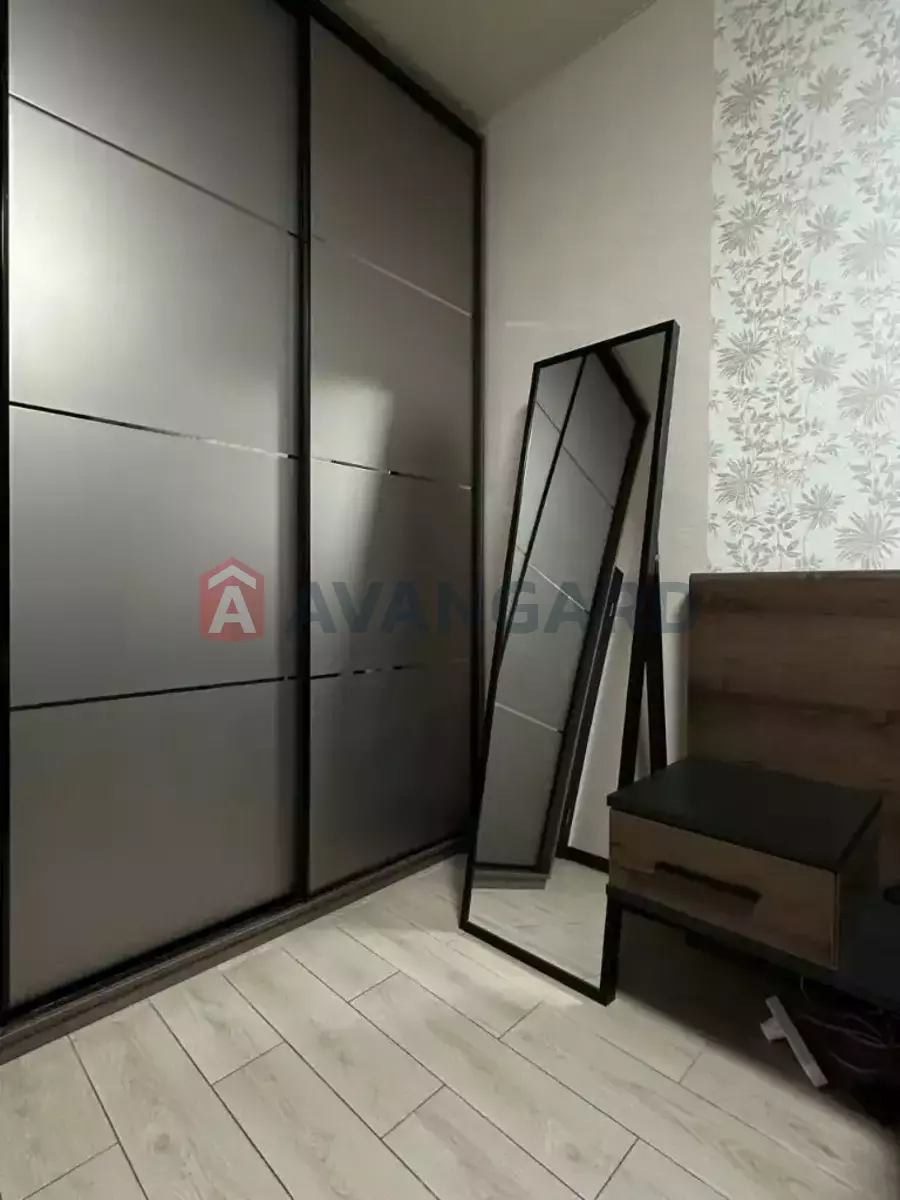 3 ��. ��������, 60/-/- ��. �., 12/12 ������ ���� 20