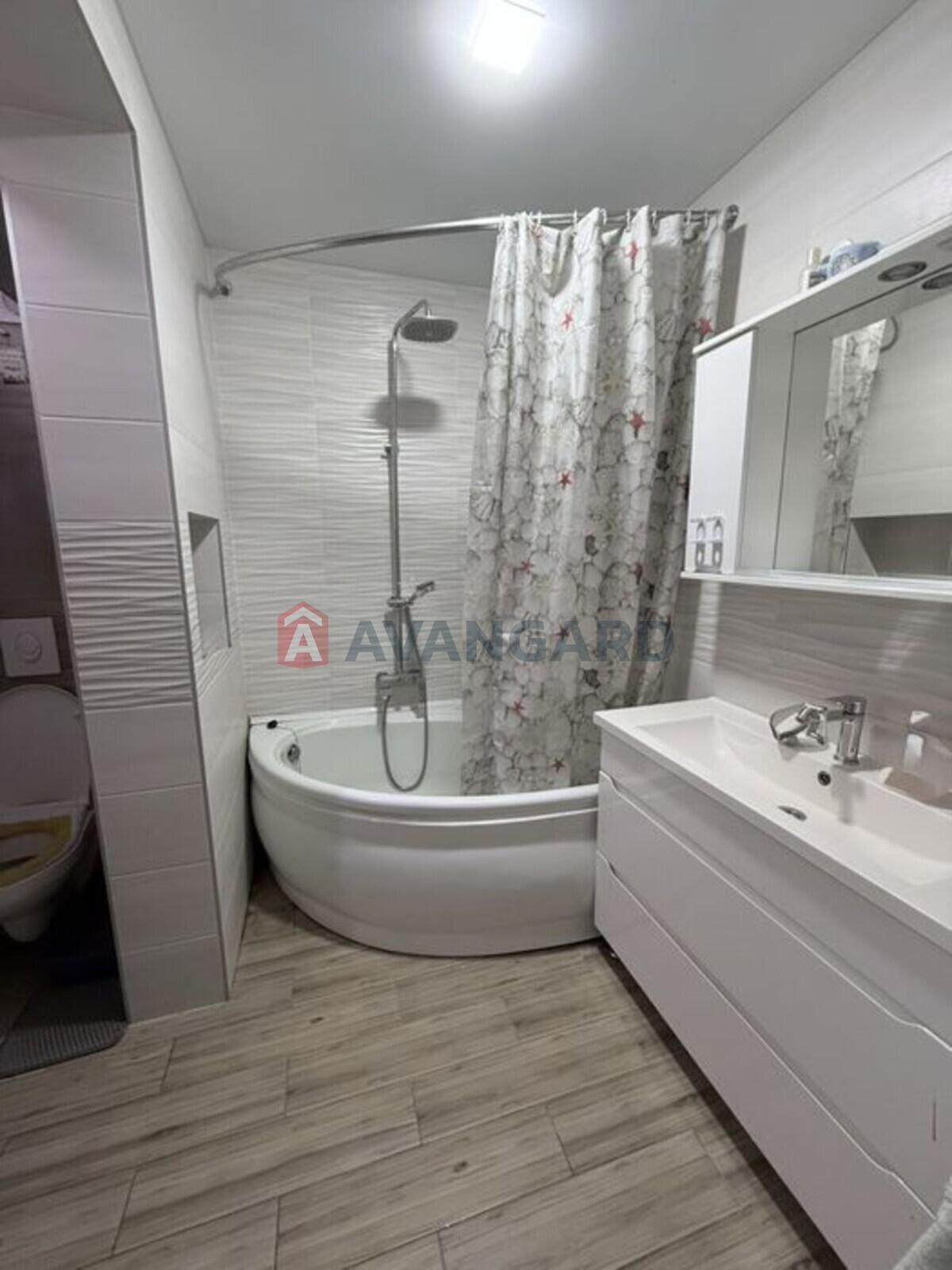 3 ����. ��������, 66/-/8 ��. �., 1/9 ���� ���� 7