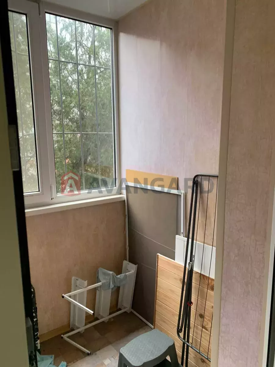 3 ��. ��������, 63/-/60 ��. �., 2/9 ������ ���� 24