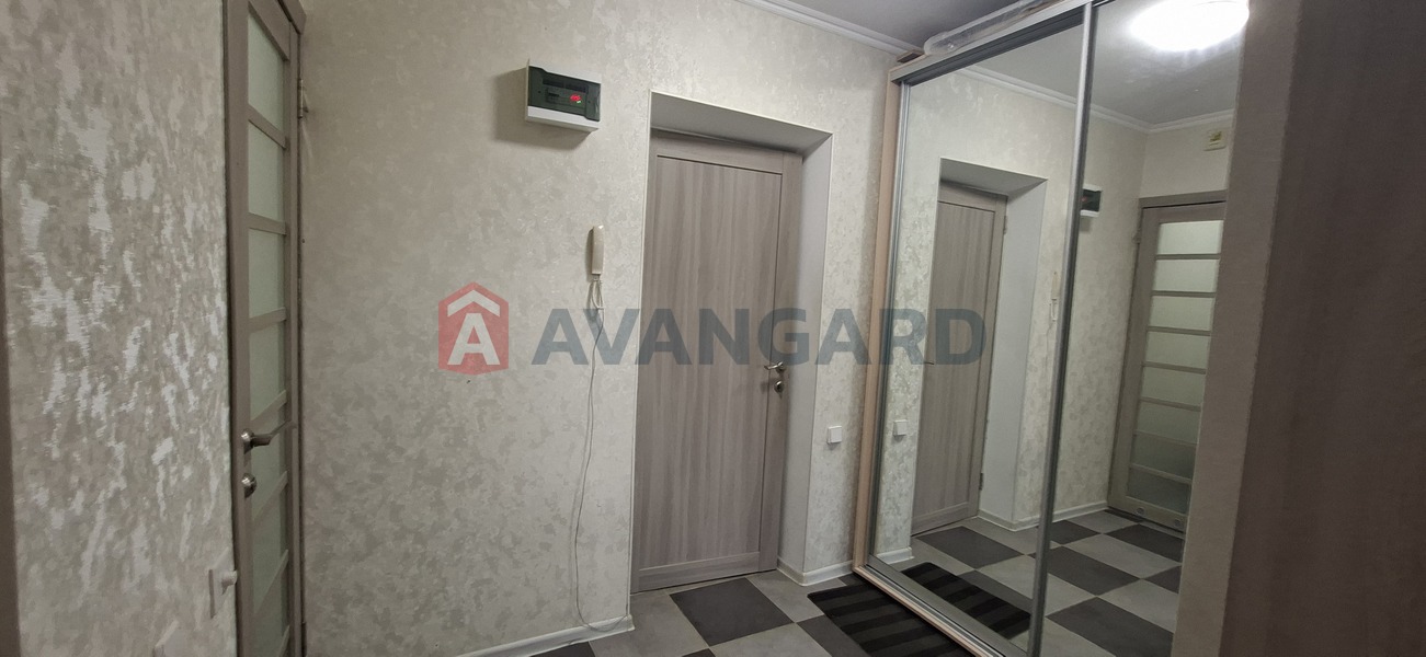 1 ��. ��������, 35,15/15.4/9.3 ��. �., 3/14 ������ ���� 1