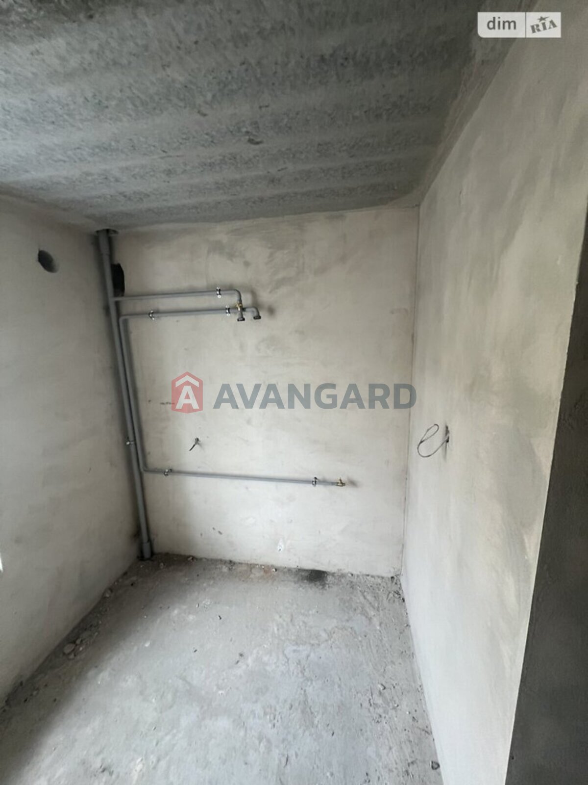 1 ��. ��������, 37/37/8 ��. �., 1/9 ������ ���� 9