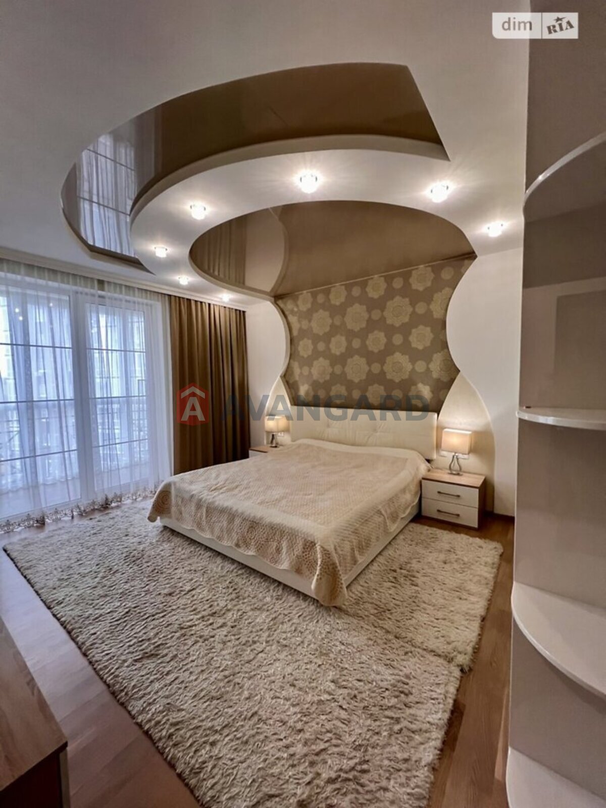 4 ��. ��������, 108/71/11 ��. �., 4/7 ������ ���� 6