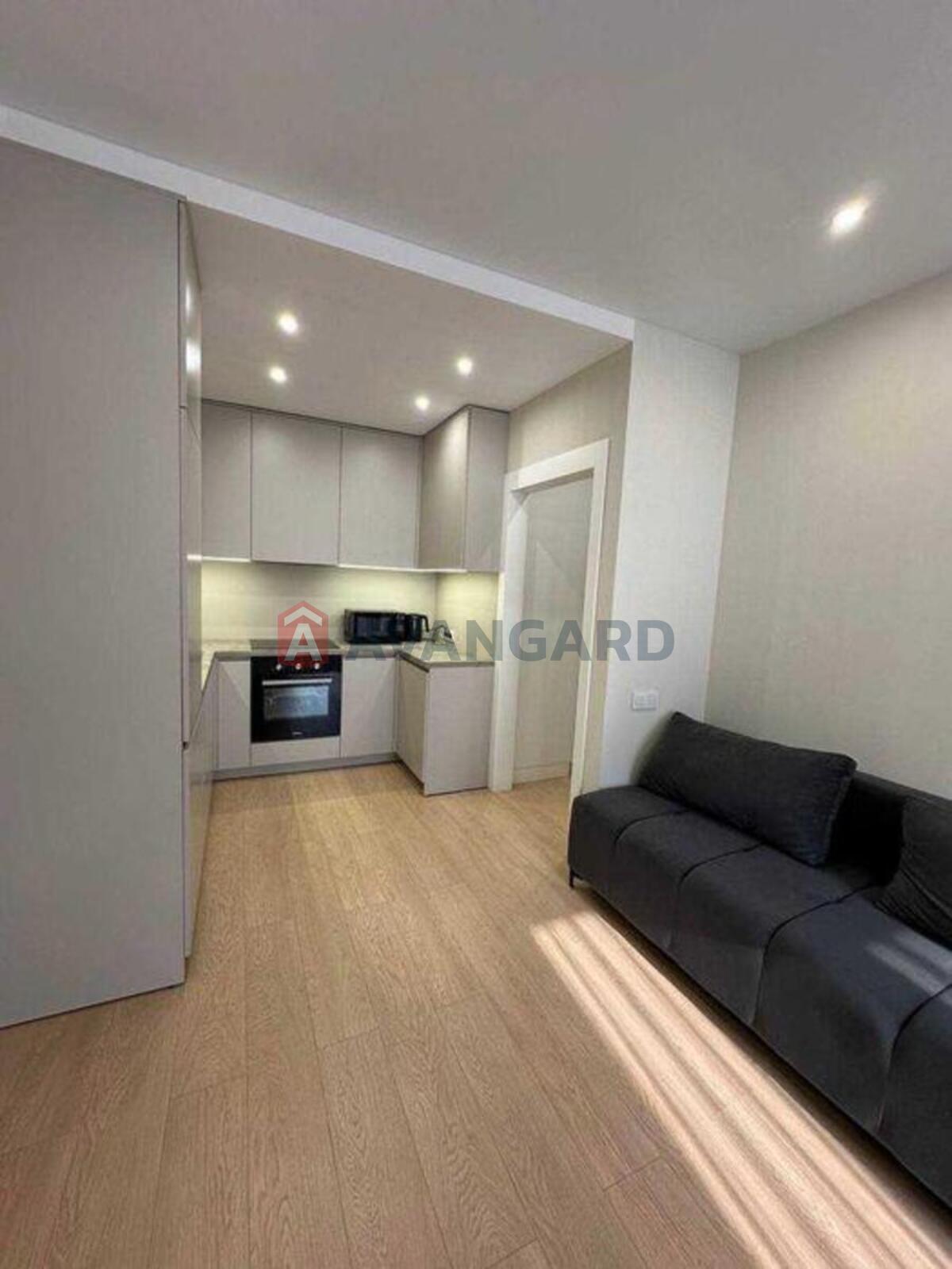 1 ��. ��������, 41/-/14 ��. �., 18/21 ������ ���� 4